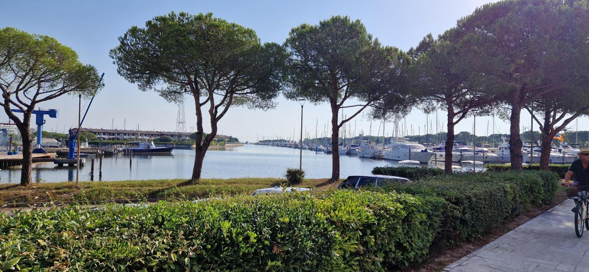 1-Zimmer Appartment In Aprilia Marittima Mit Gemeinschaftspool Exteriér fotografie